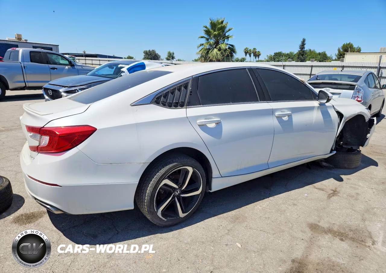 2020 Honda Accord Sport VIN:1HGCV1F37LA034653 - 3