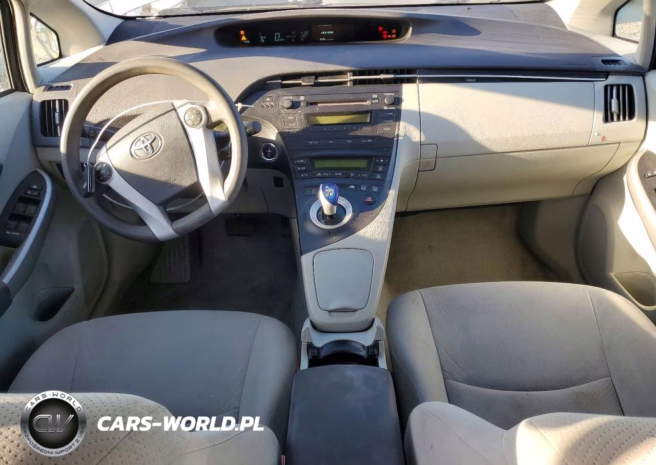 2011 Toyota Prius Two VIN:JTDKN3DU1B0250956 - 8