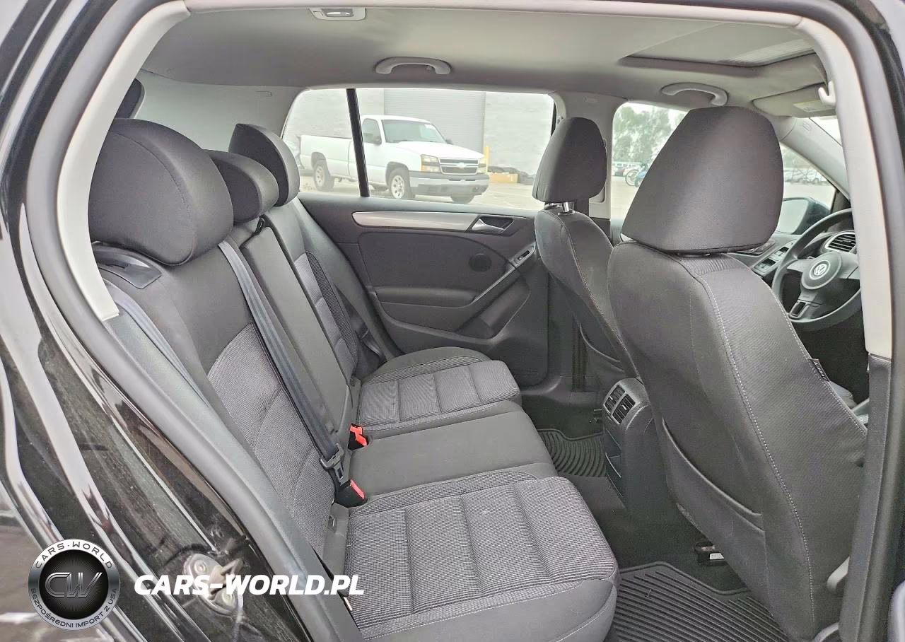 2012 Volkswagen Golf VIN:WVWDB7AJ4CW319320 - 10