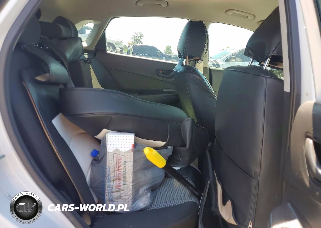 2021 Hyundai Kona Se VIN:KM8K12AA5MU645309 - 11