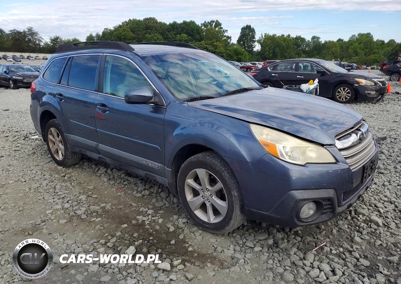 2013 Subaru Outback 2.5I Premium VIN:4S4BRCGC0D3252931 - 4