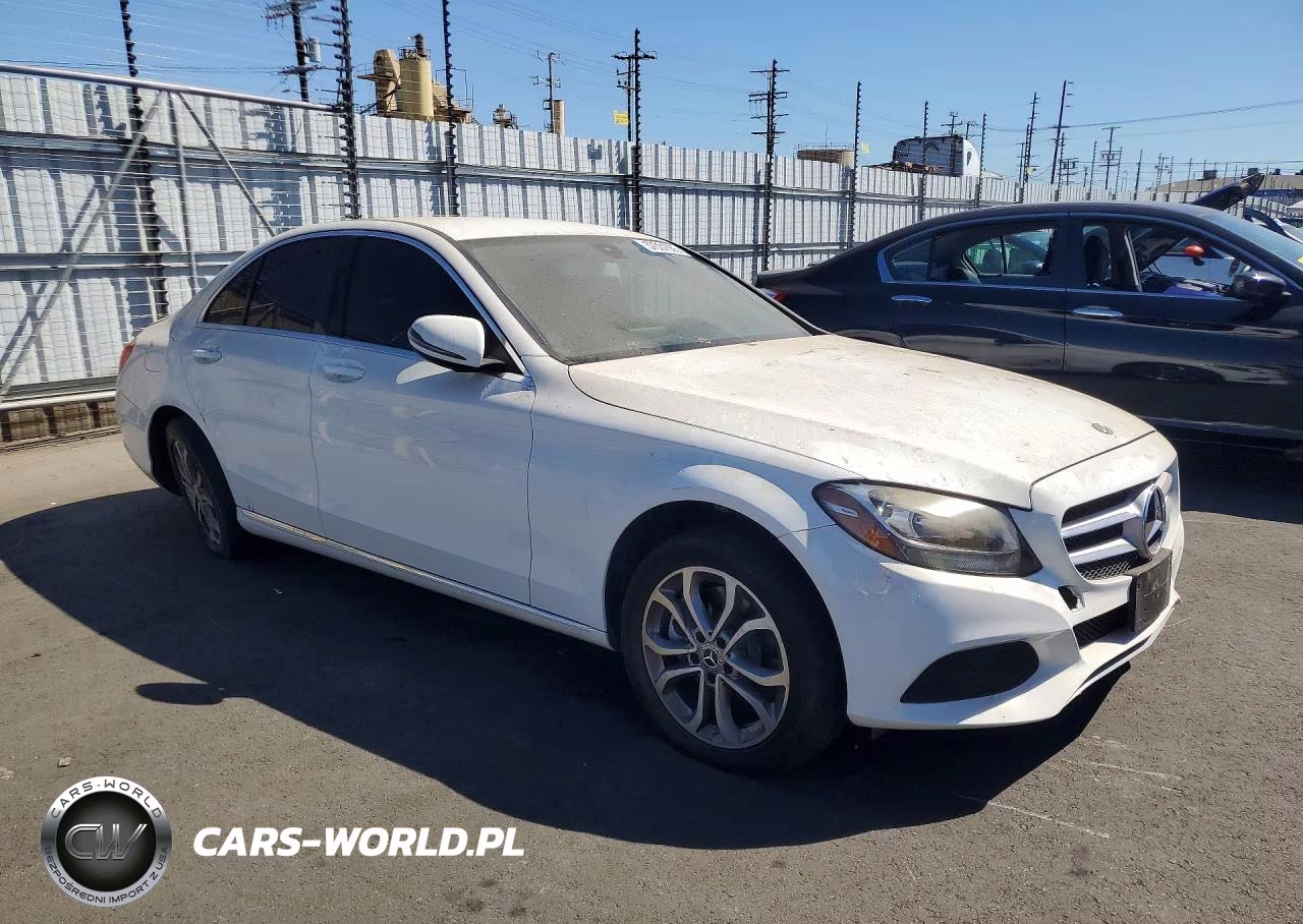 2017 Mercedes-Benz C 300 VIN:55SWF4JB1HU233607 - 4