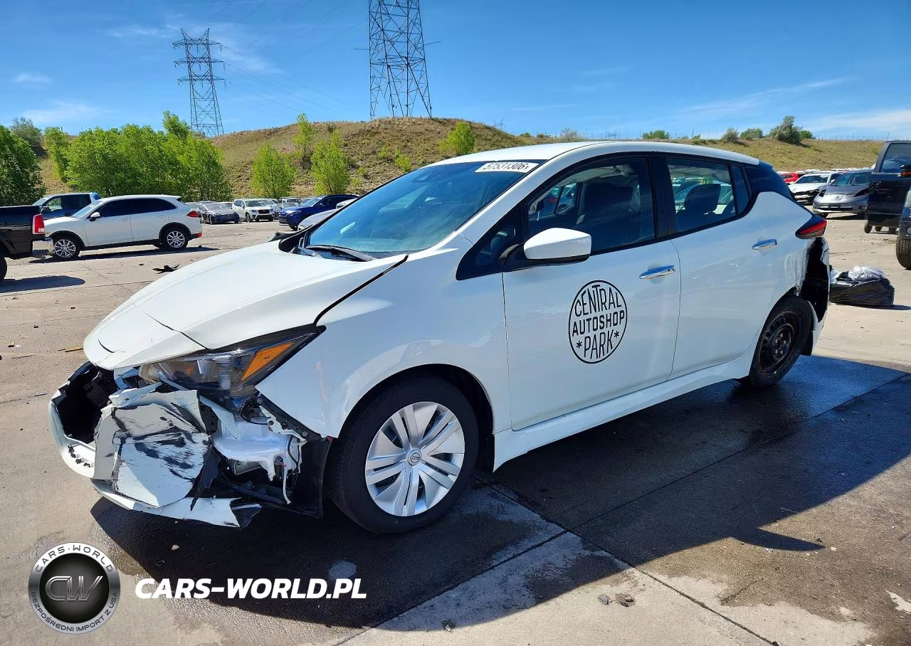 2025 Nissan Leaf S – zdjęcie 1 z 13