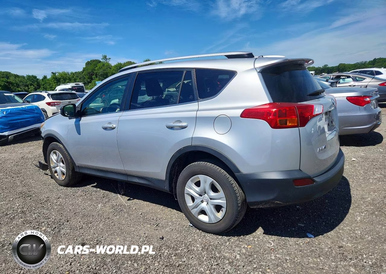 2015 Toyota Rav4 Le VIN:JTMBFREV4FD169004 - 2
