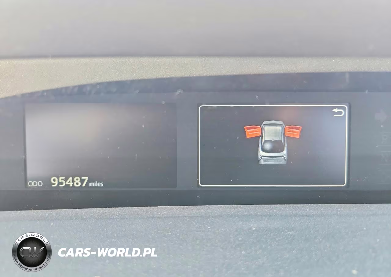 2016 Toyota Prius Two VIN:JTDKBRFU0G3019643 - 9