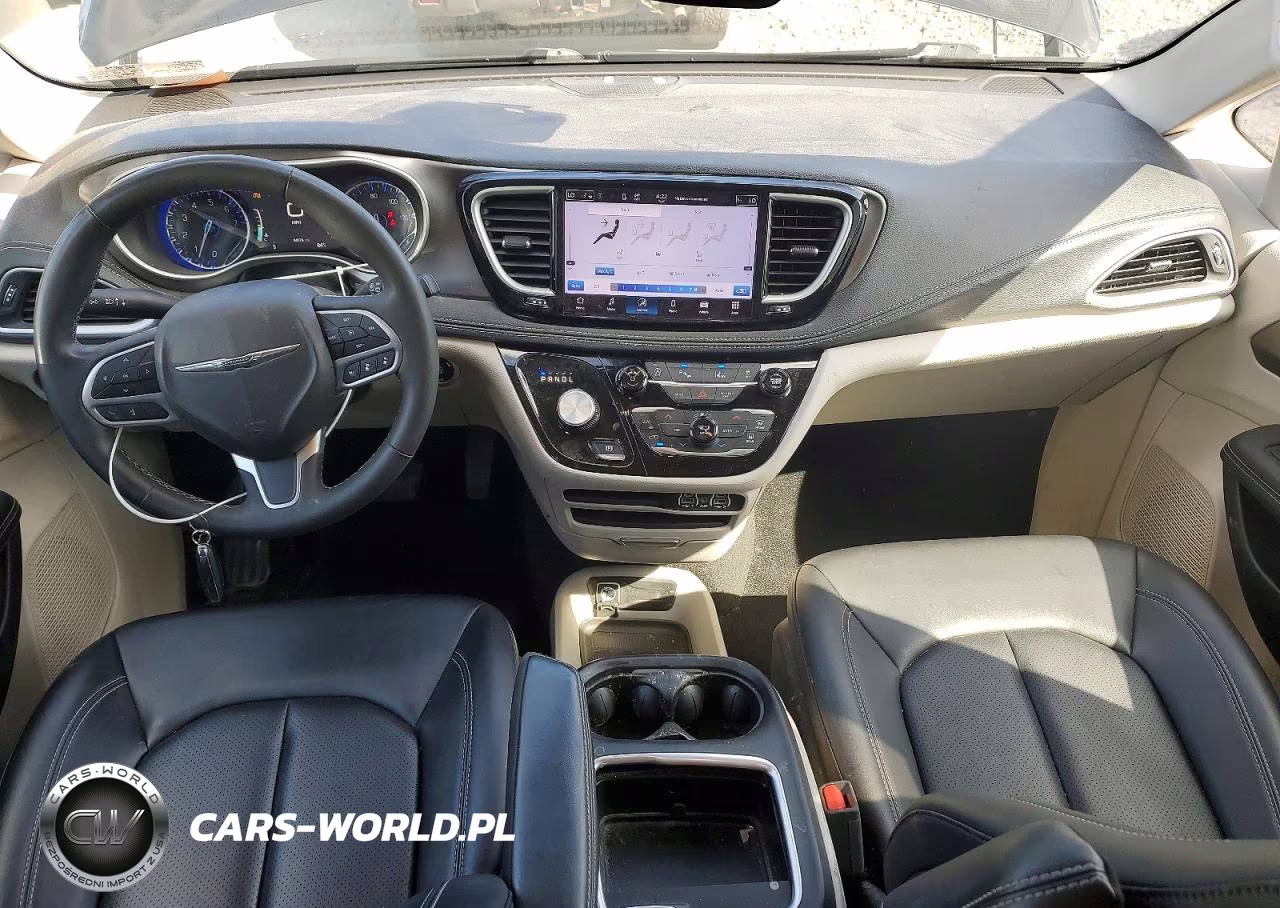 2024 Chrysler Pacifica Touring L VIN:2C4RC3BG7RR166769 - 8