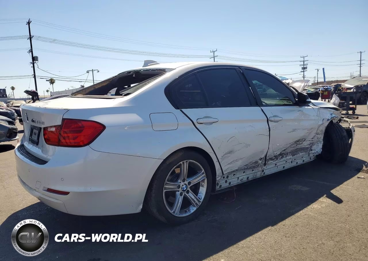 2015 BMW 328 I VIN:WBA3A5G55FNS83710 - 3