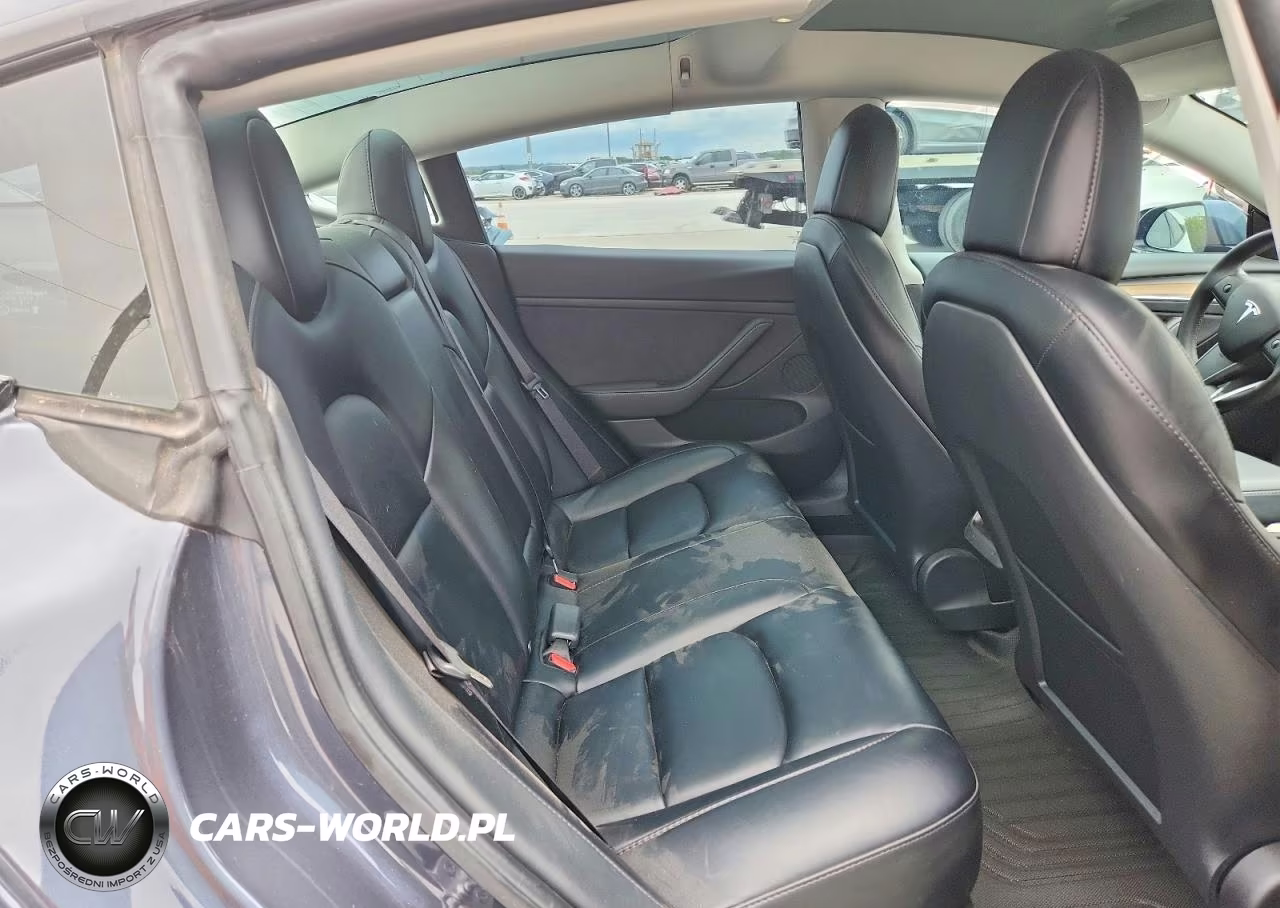 2021 Tesla Model 3 VIN:5YJ3E1EA7MF093886 - 10
