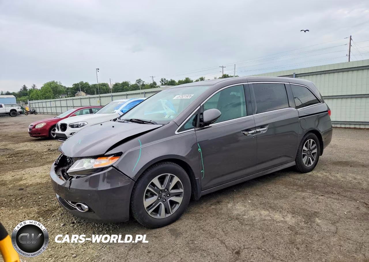 2015 Honda Odyssey Touring – zdjęcie 1 z 14
