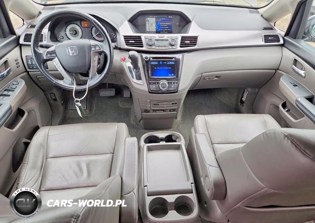2015 Honda Odyssey Touring VIN:5FNRL5H98FB131072 - 8