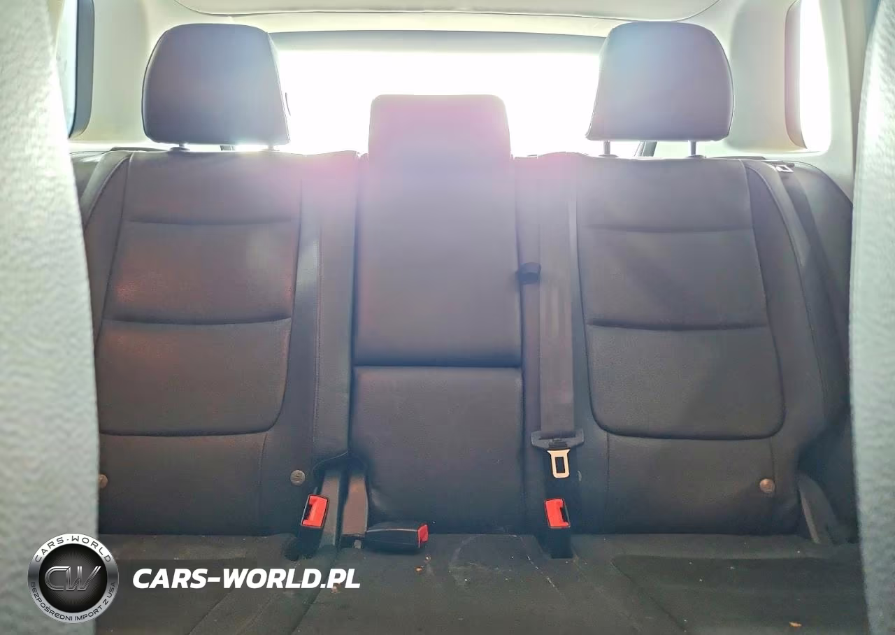 2016 Volkswagen Tiguan S VIN:WVGBV7AX1GW613990 - 10