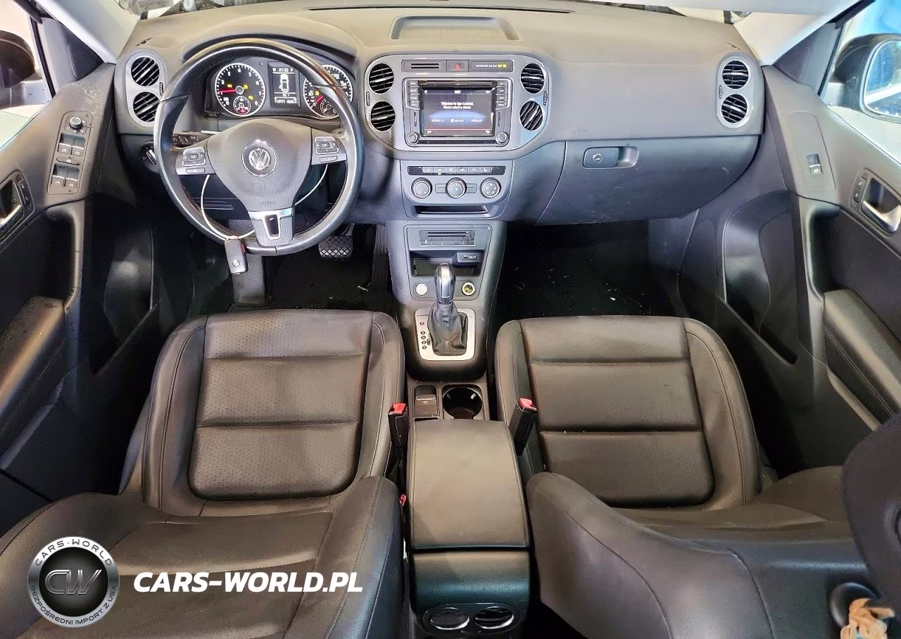 2016 Volkswagen Tiguan S VIN:WVGBV7AX1GW613990 - 8