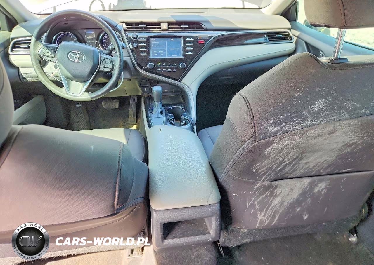 2019 Toyota Camry Le VIN:4T1B11HK3KU852934 - 8