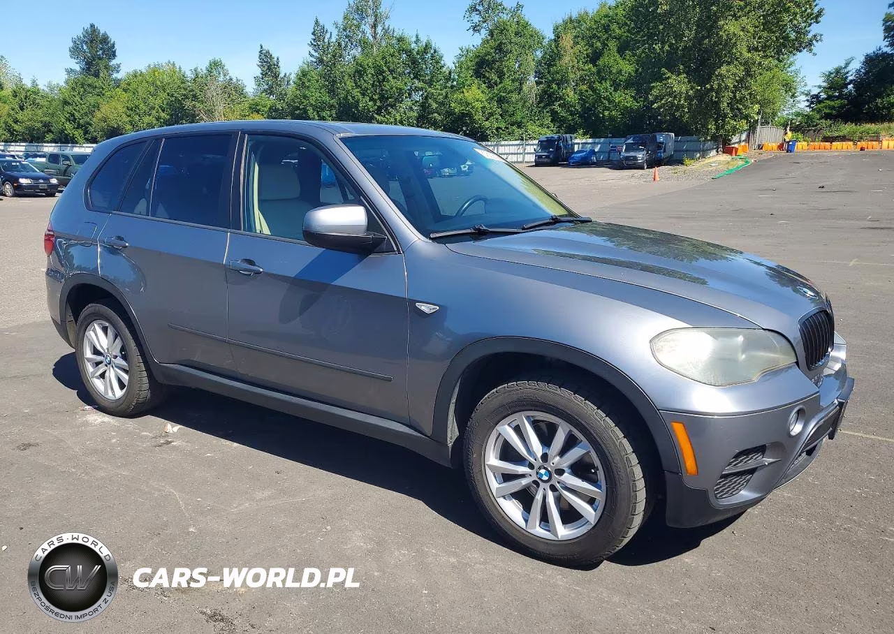 2011 BMW X5 VIN:5UXZW0C55BL368543 - 4
