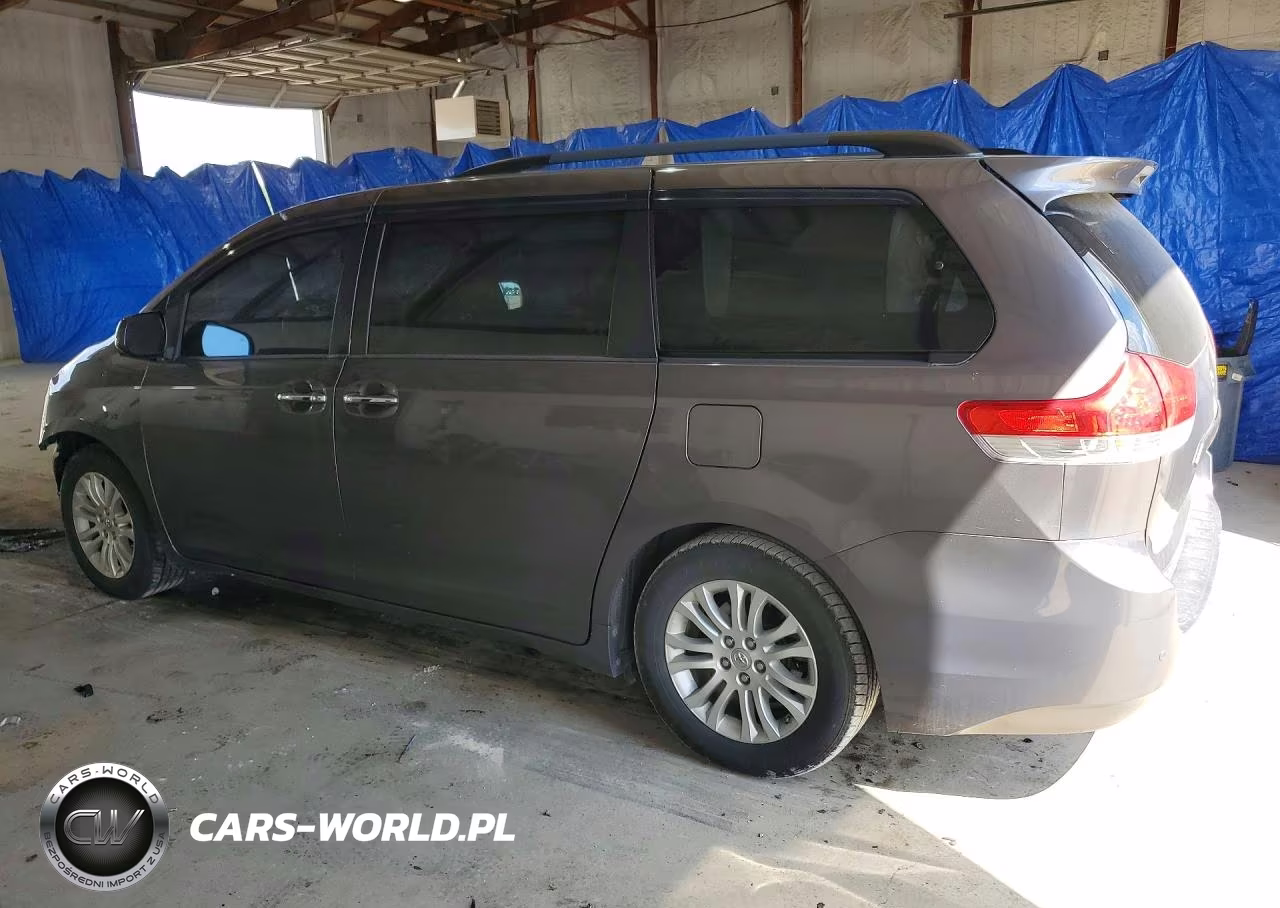 2014 Toyota Sienna Xle 8-Passenger VIN:5TDYK3DC8ES473121 - 2