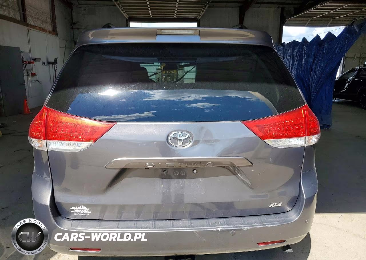 2014 Toyota Sienna Xle 8-Passenger VIN:5TDYK3DC8ES473121 - 6