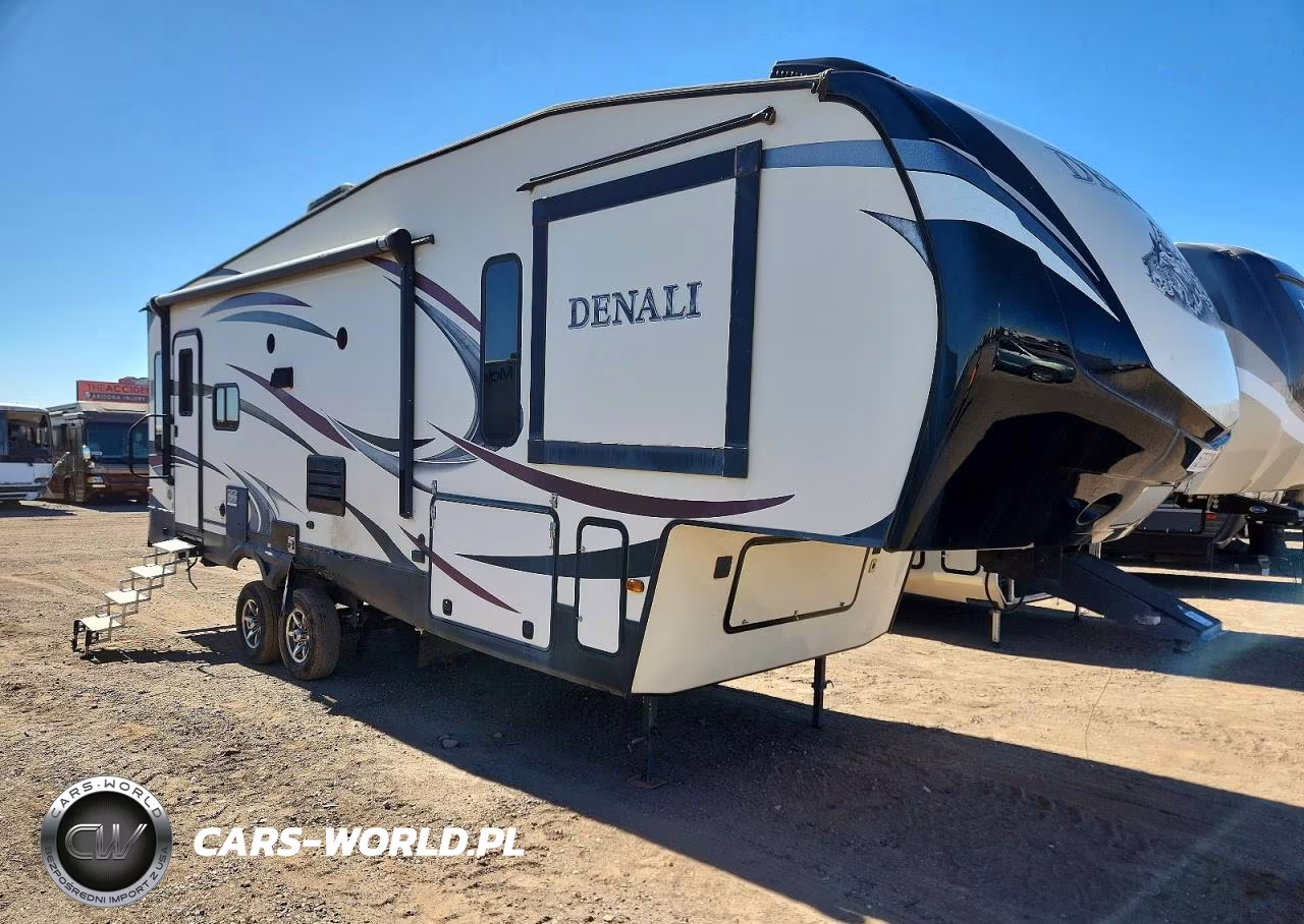 2016 Keystone Denali Camper