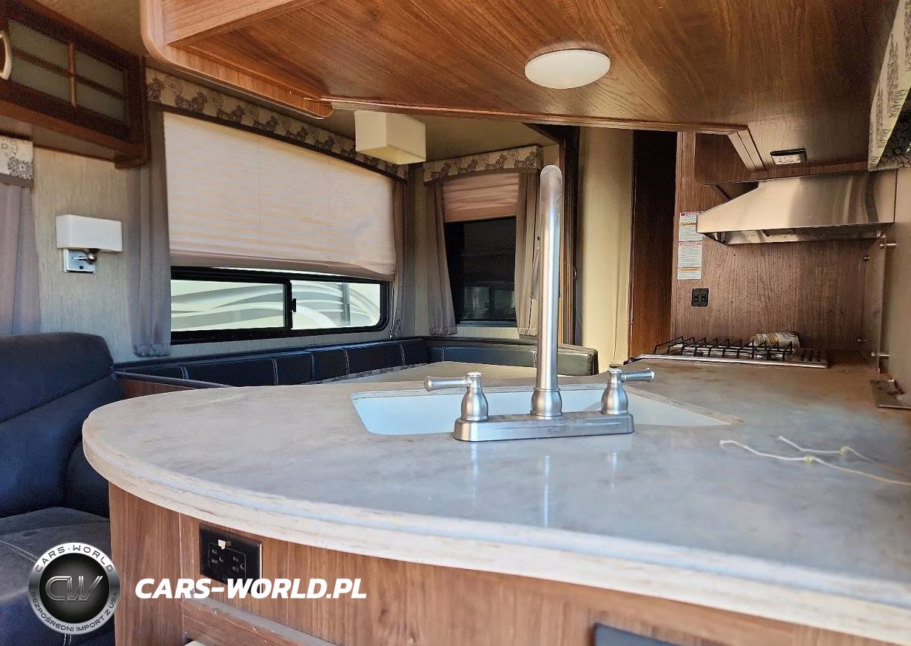 2016 Keystone Denali Camper VIN:4YDF26222GP940868 - 5