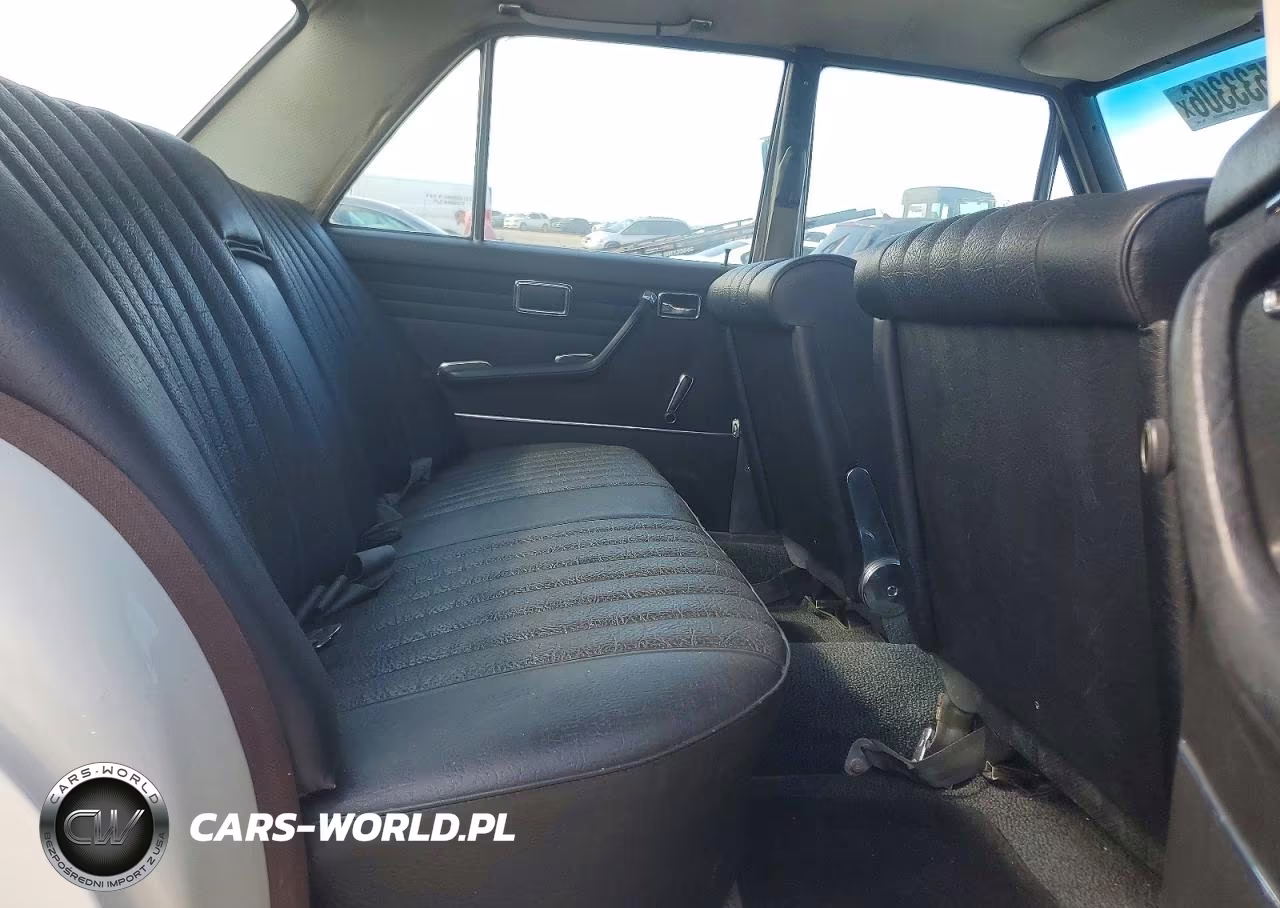 1968 Mercedes-Benz 250 VIN:11401012004611 - 10