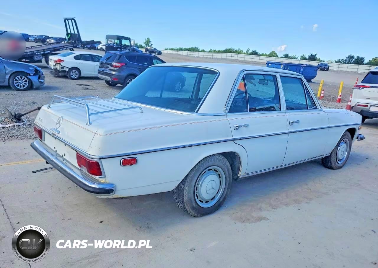 1968 Mercedes-Benz 250 VIN:11401012004611 - 3