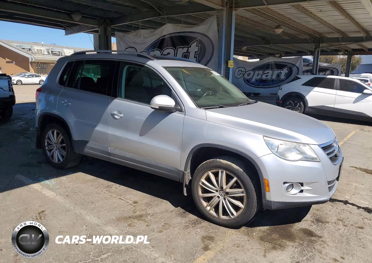 2011 Volkswagen Tiguan S VIN:WVGBV7AX4BW513777 - 4