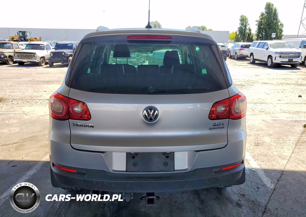 2011 Volkswagen Tiguan S VIN:WVGBV7AX4BW513777 - 6