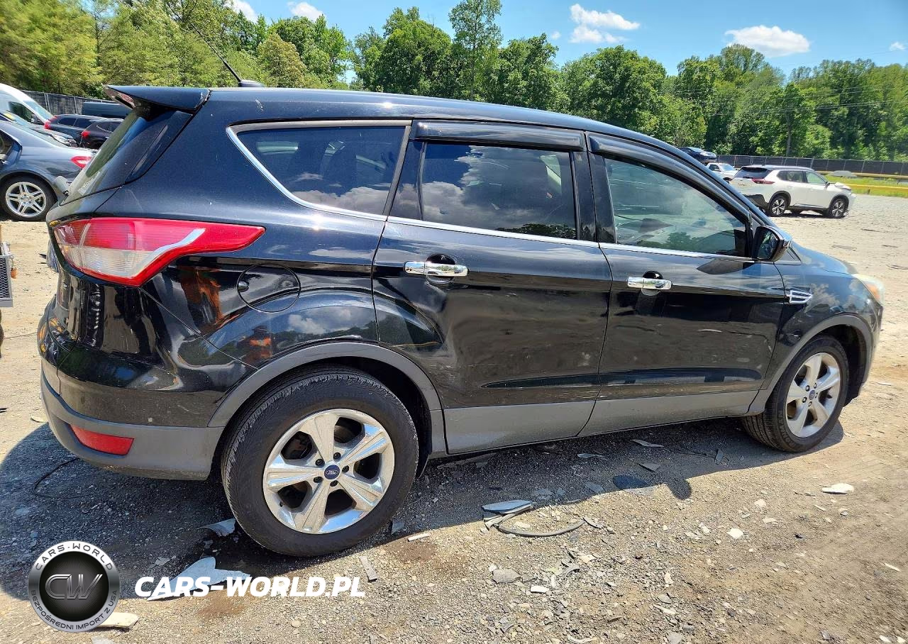 2016 Ford Escape Se VIN:1FMCU0G75GUA89597 - 3