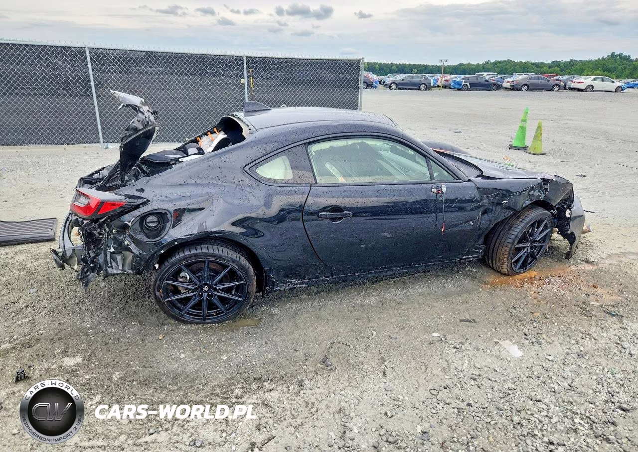 2024 Toyota Gr 86 Premium VIN:JF1ZNBE10R8761315 - 3