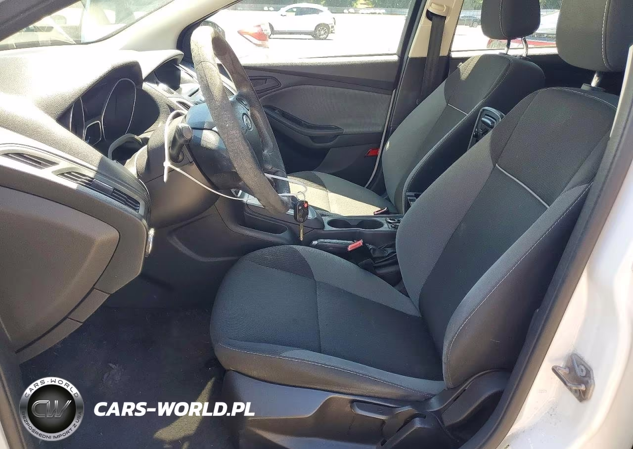 2012 Ford Focus Se VIN:1FAHP3K22CL206802 - 7