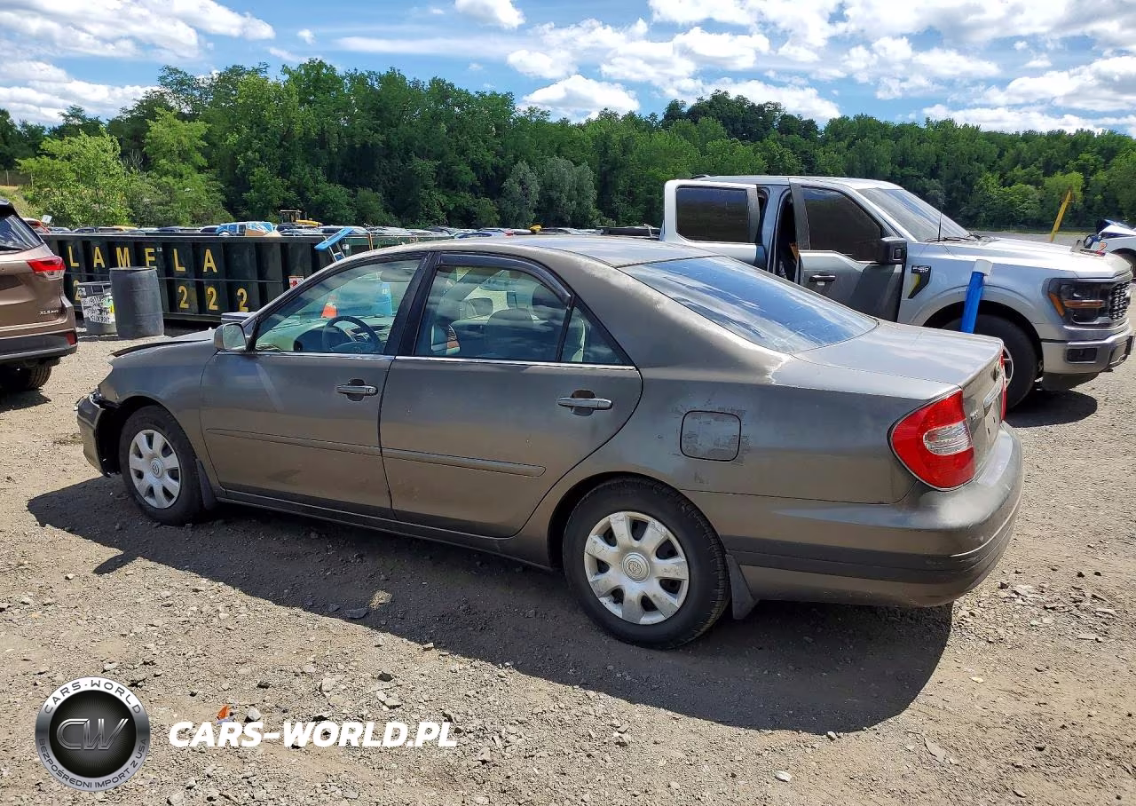2002 Toyota Camry Le VIN:4T1BE32K62U623723 - 2