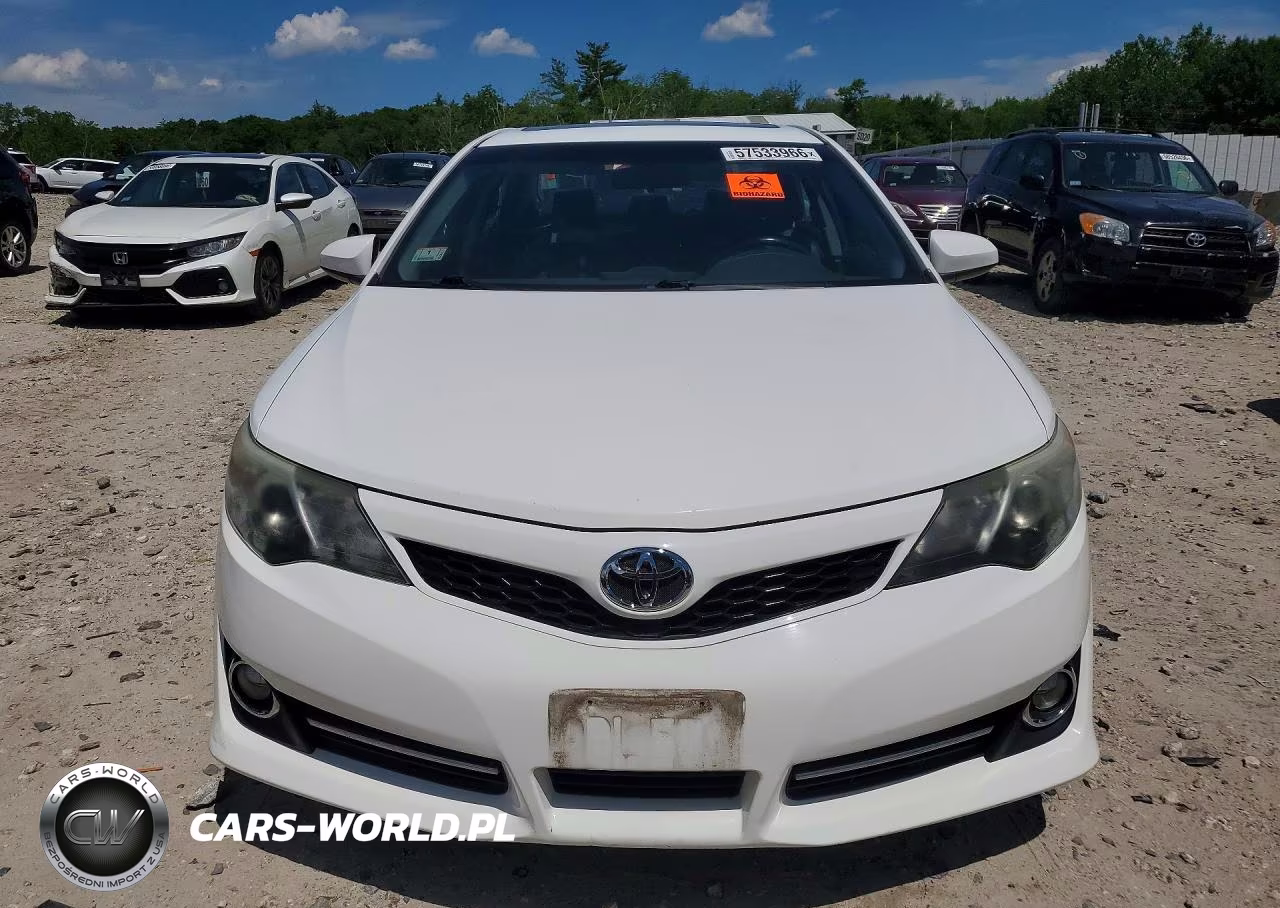 2014 Toyota Camry Se Sport VIN:4T1BF1FK7EU759486 - 5