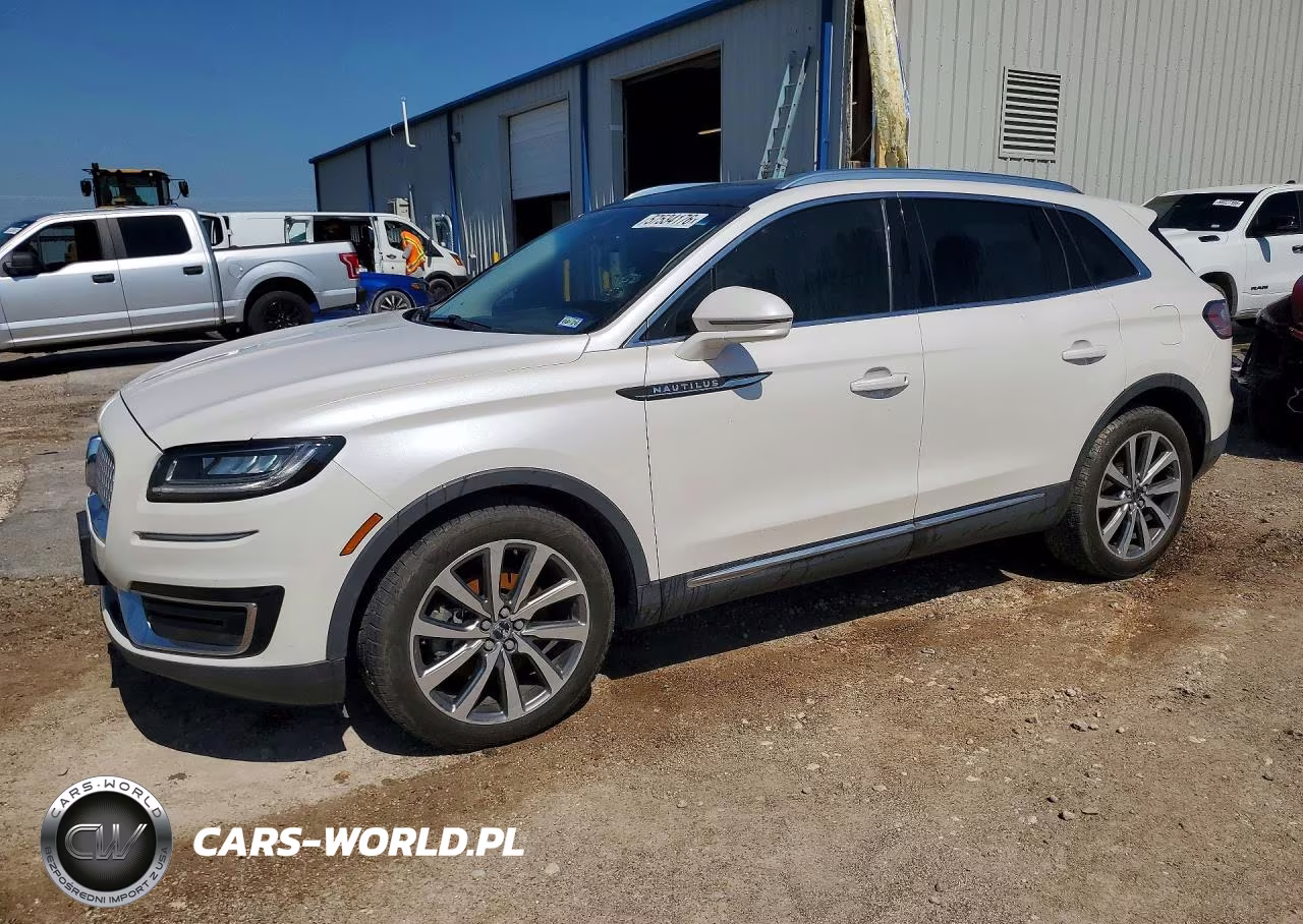 2019 Lincoln Nautilus Select