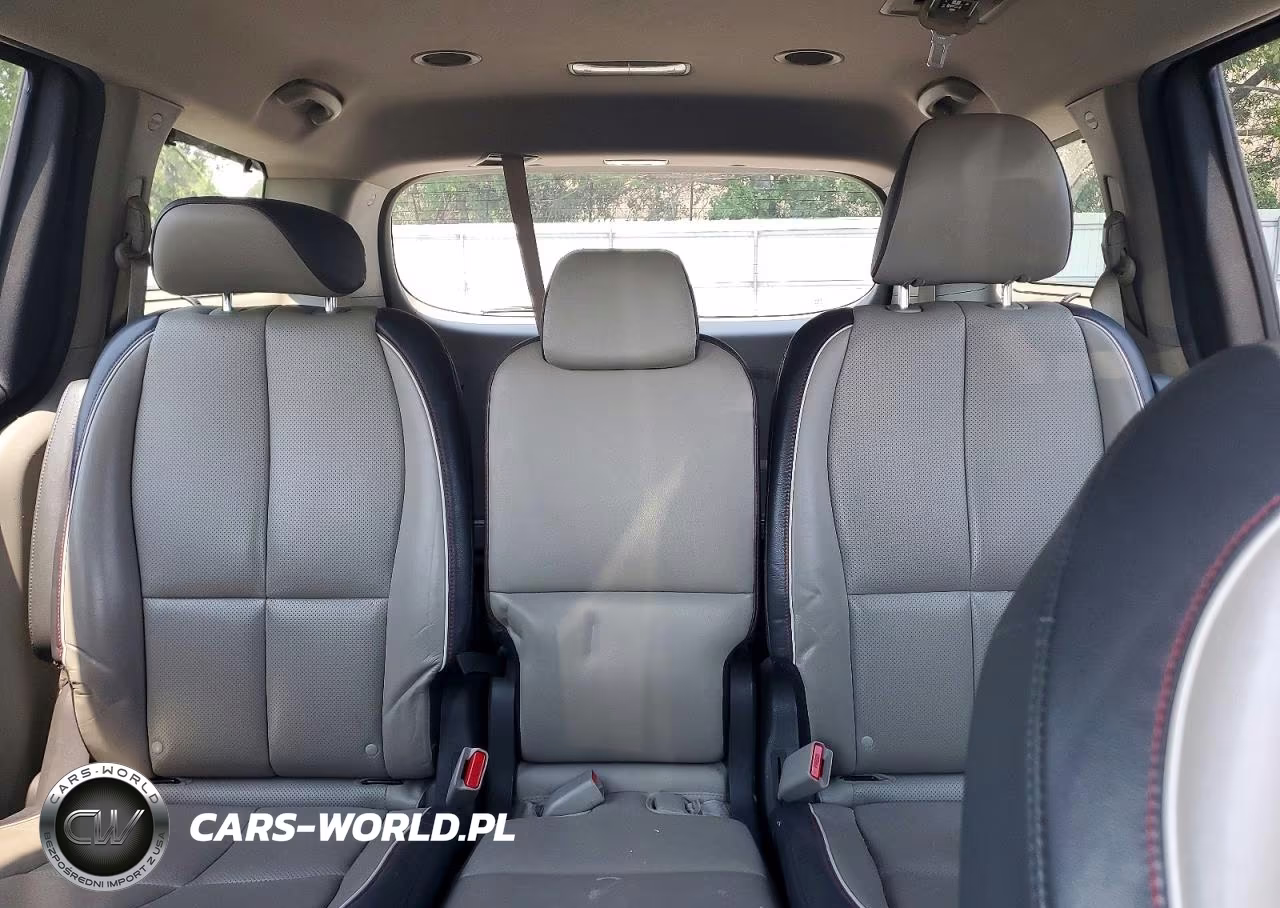 2018 Kia Sedona Lx VIN:KNDMB5C10J6364138 - 10
