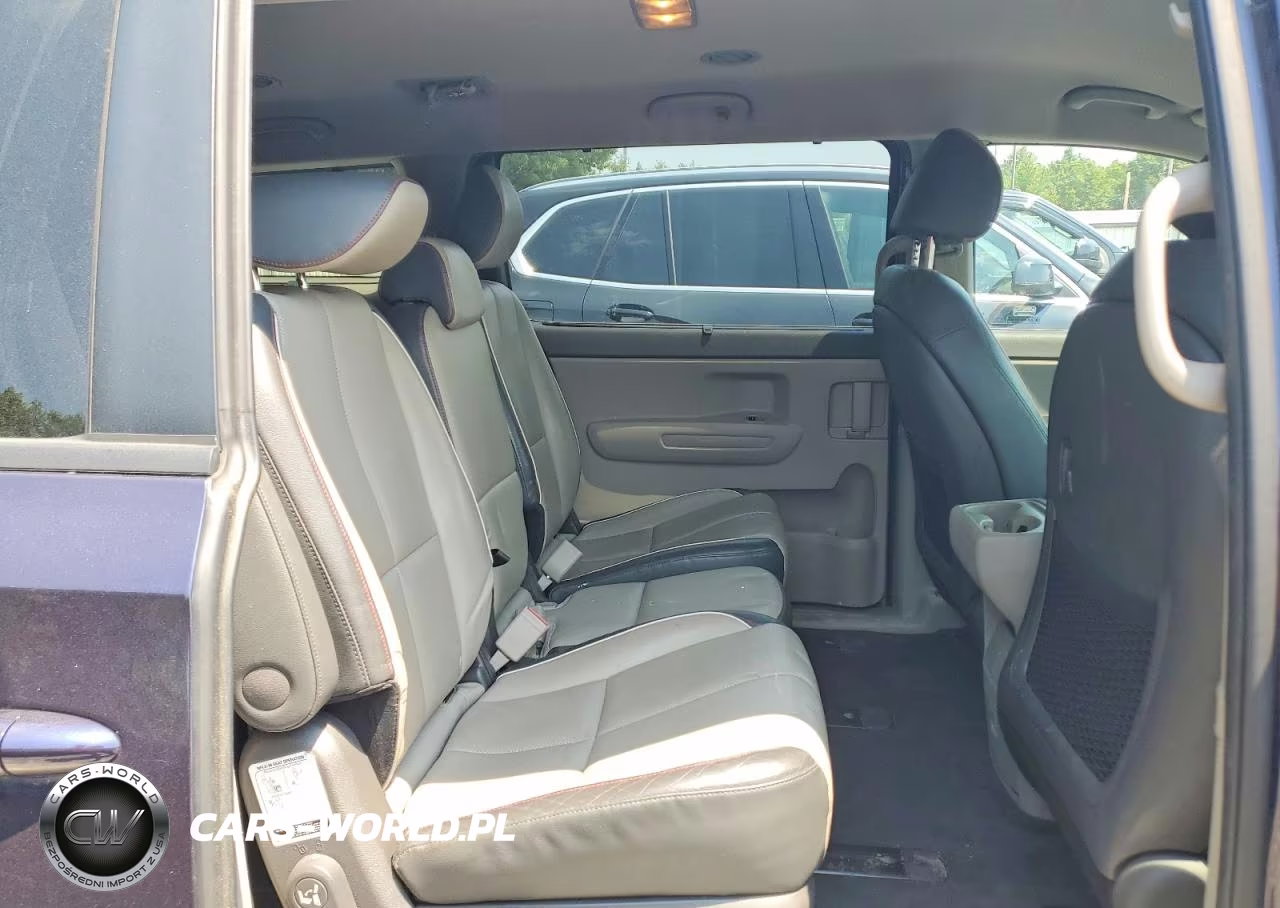 2018 Kia Sedona Lx VIN:KNDMB5C10J6364138 - 11