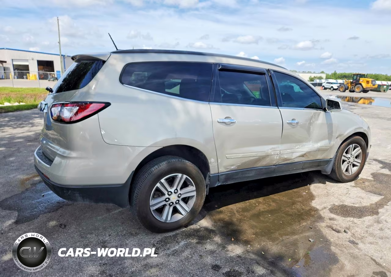 2017 Chevrolet Traverse Lt VIN:1GNKRHKD2HJ121168 - 3