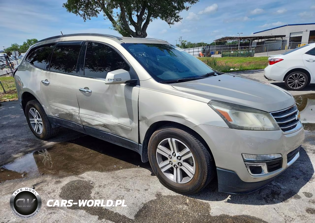 2017 Chevrolet Traverse Lt VIN:1GNKRHKD2HJ121168 - 4