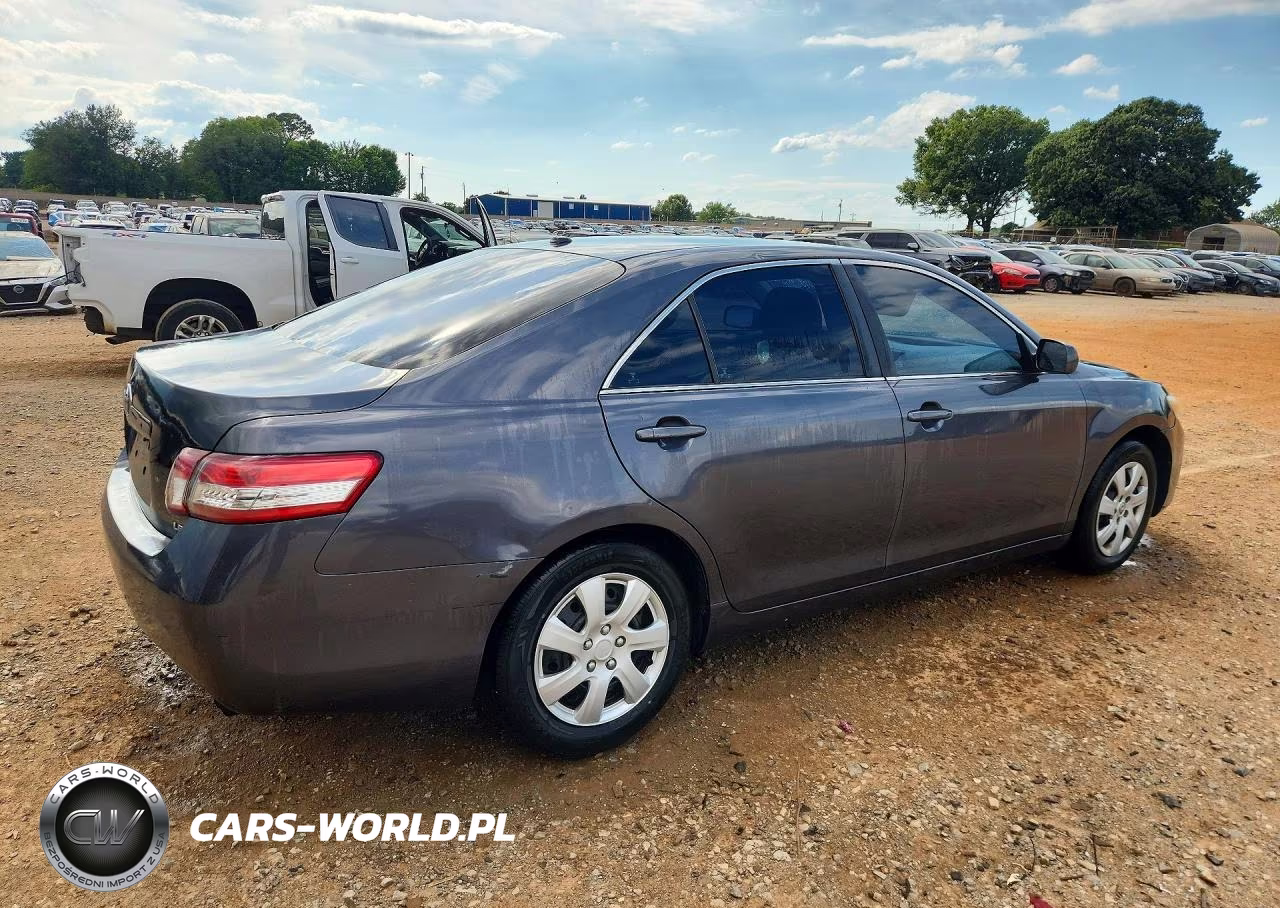 2011 Toyota Camry Le VIN:4T1BF3EK4BU719374 - 3