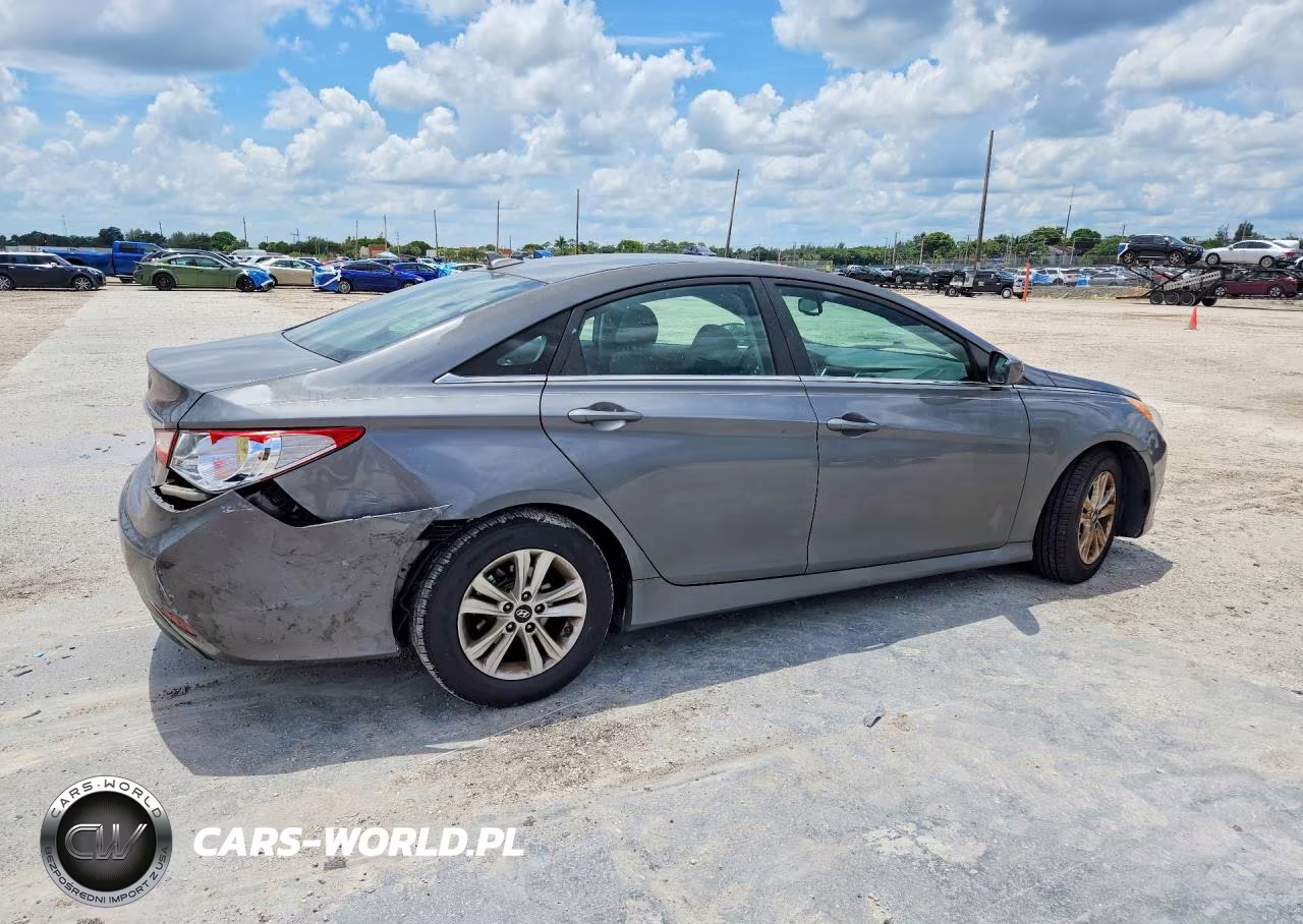 2014 Hyundai Sonata Gls VIN:5NPEB4AC7EH860861 - 3