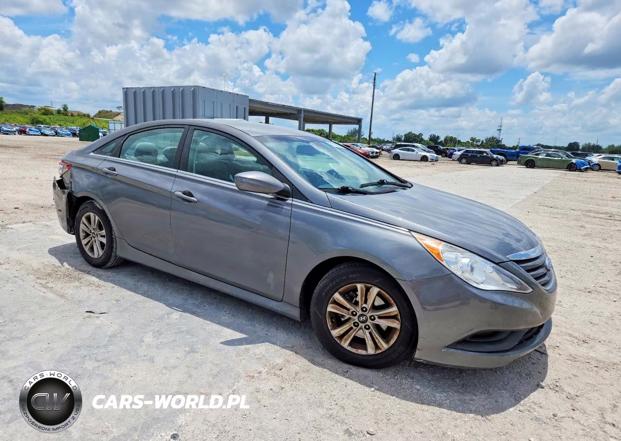 2014 Hyundai Sonata Gls VIN:5NPEB4AC7EH860861 - 4
