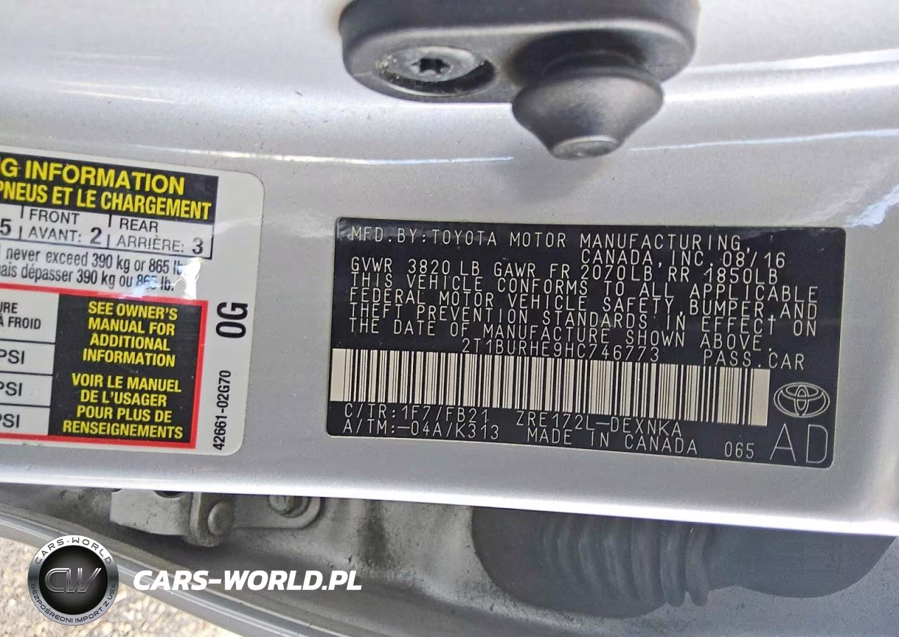 2017 Toyota Corolla Le VIN:2T1BURHE9HC746773 - 12