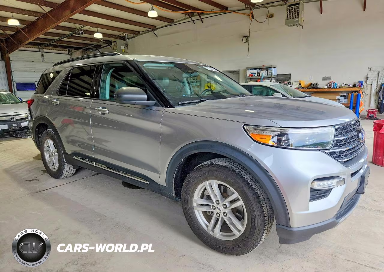 2021 Ford Explorer Xlt VIN:1FMSK8DH6MGA49097 - 4