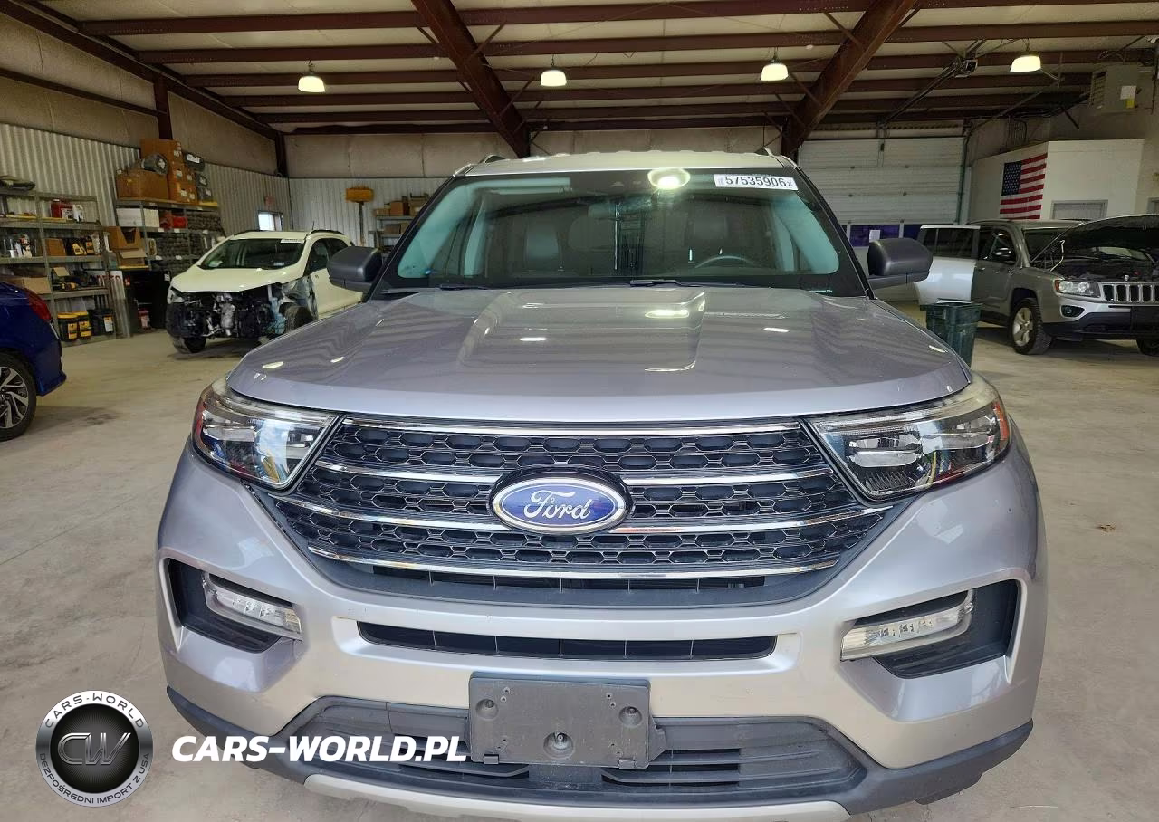 2021 Ford Explorer Xlt VIN:1FMSK8DH6MGA49097 - 5