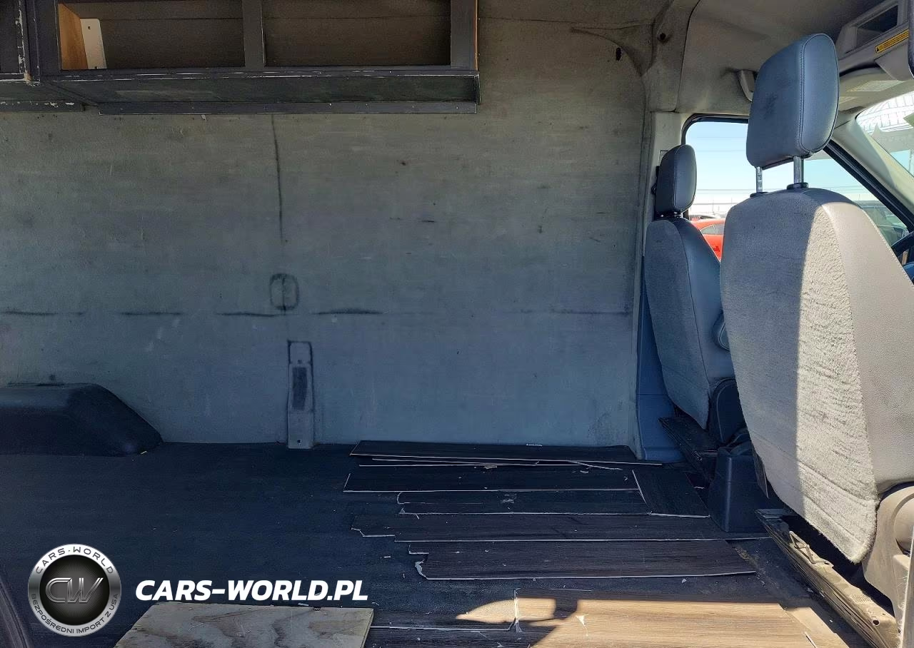2015 Ford Transit T-150 VIN:1FTNE2CM7FKB31151 - 11