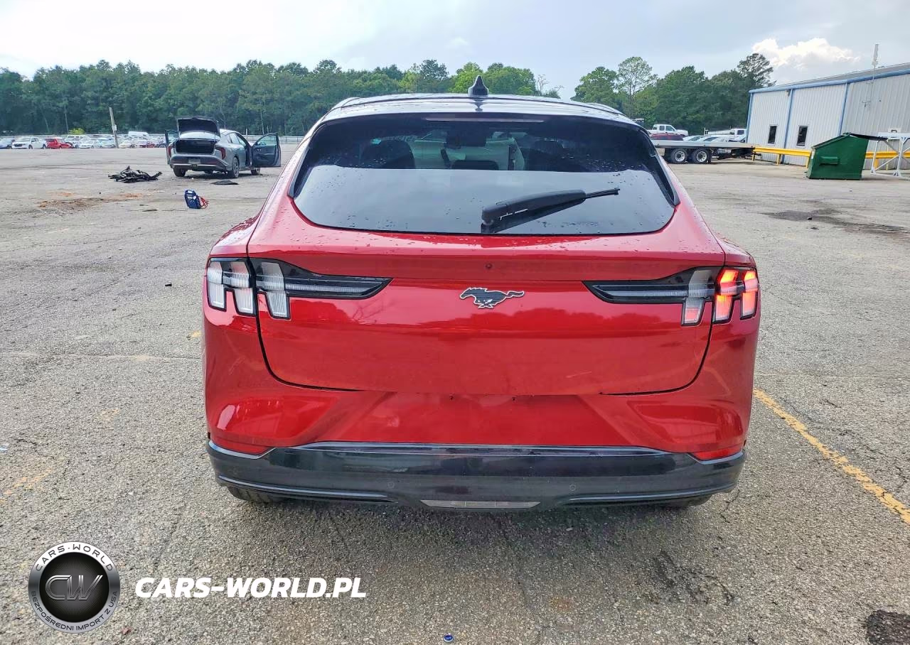 2021 Ford Mustang Mach-E Premium VIN:3FMTK3RM1MMA56347 - 6