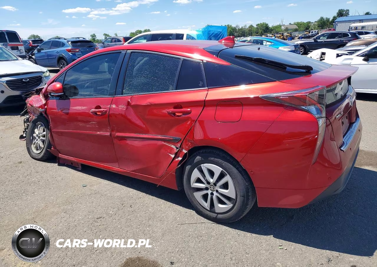 TOYOTA PRIUS VIN:JTDKBRFU3J3066480 - 2