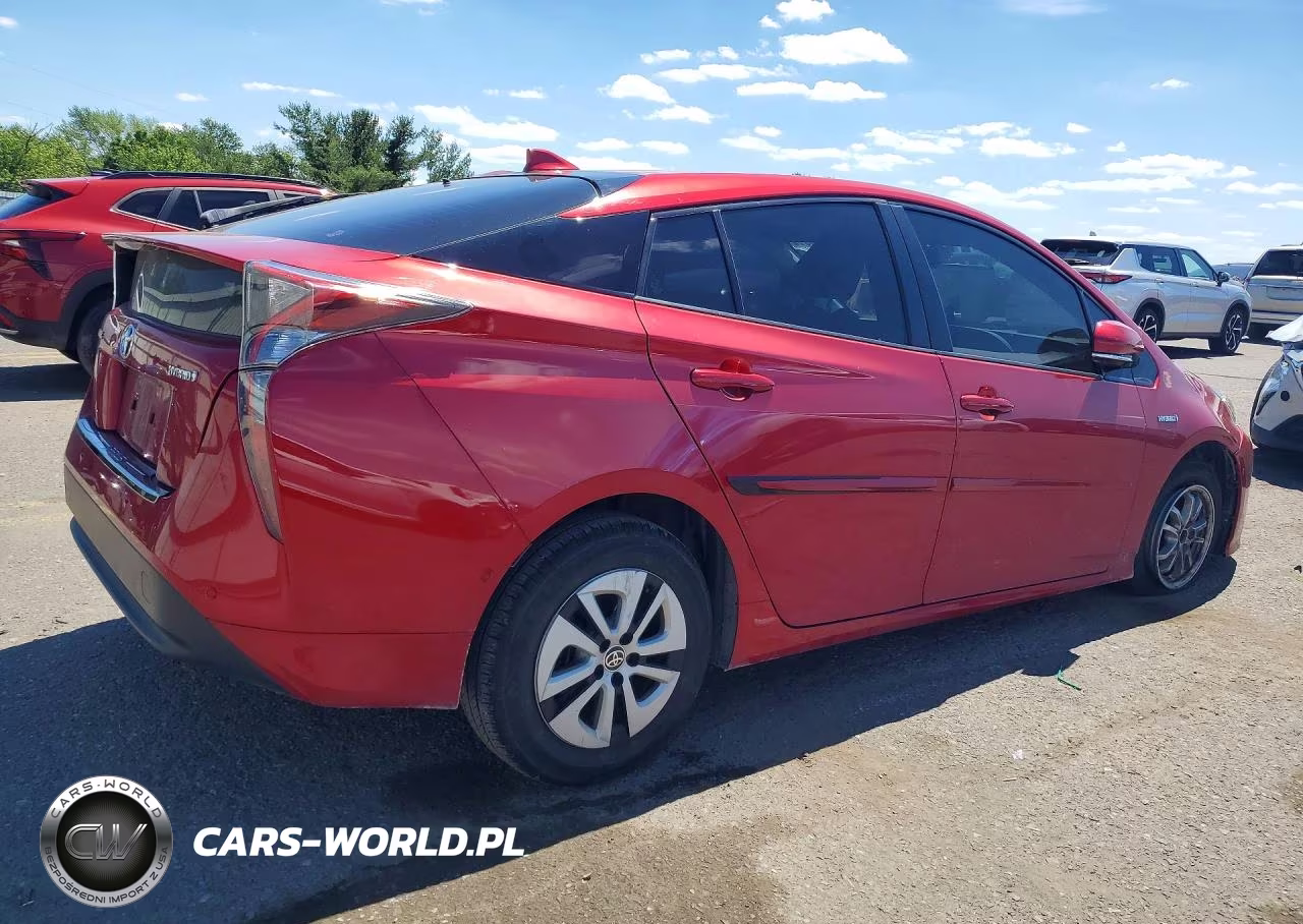 TOYOTA PRIUS VIN:JTDKBRFU3J3066480 - 3