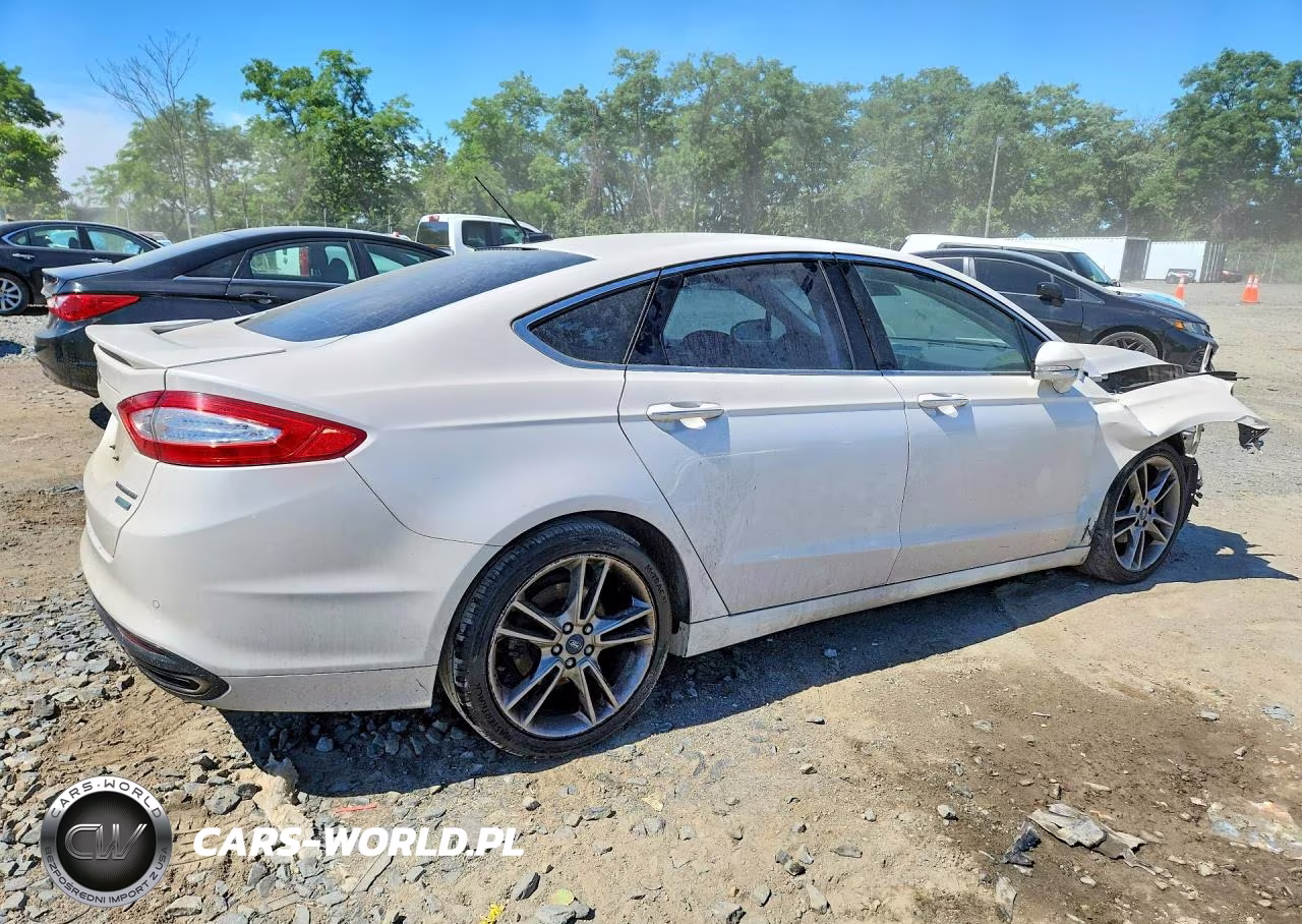2014 Ford Fusion Titanium VIN:3FA6P0K96ER327114 - 3