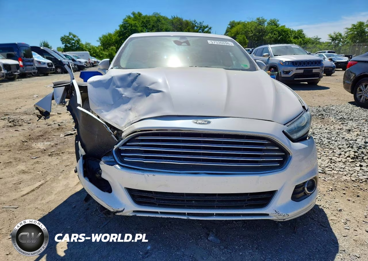 2014 Ford Fusion Titanium VIN:3FA6P0K96ER327114 - 5