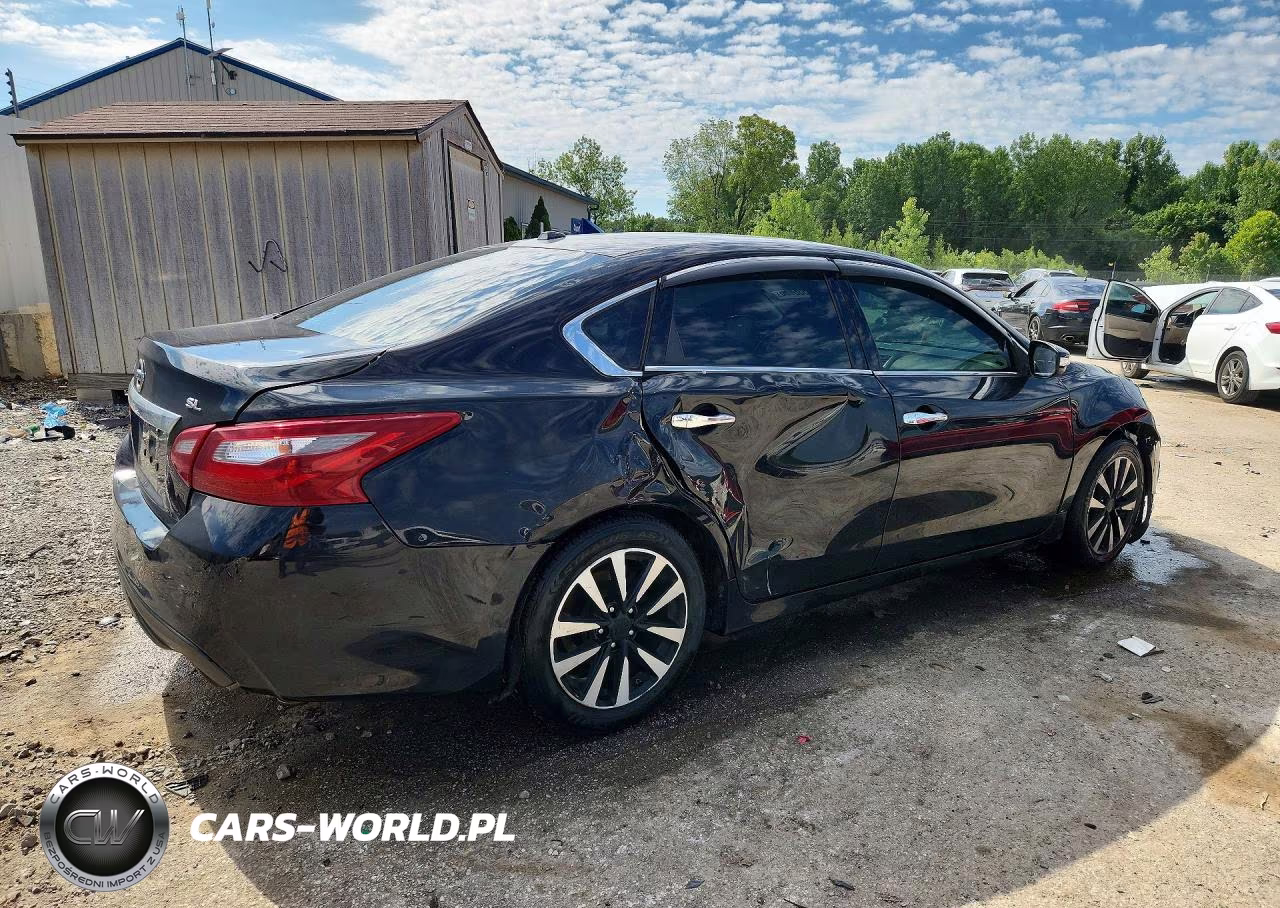 2018 Nissan Altima 2.5 VIN:1N4AL3APXJC227016 - 3
