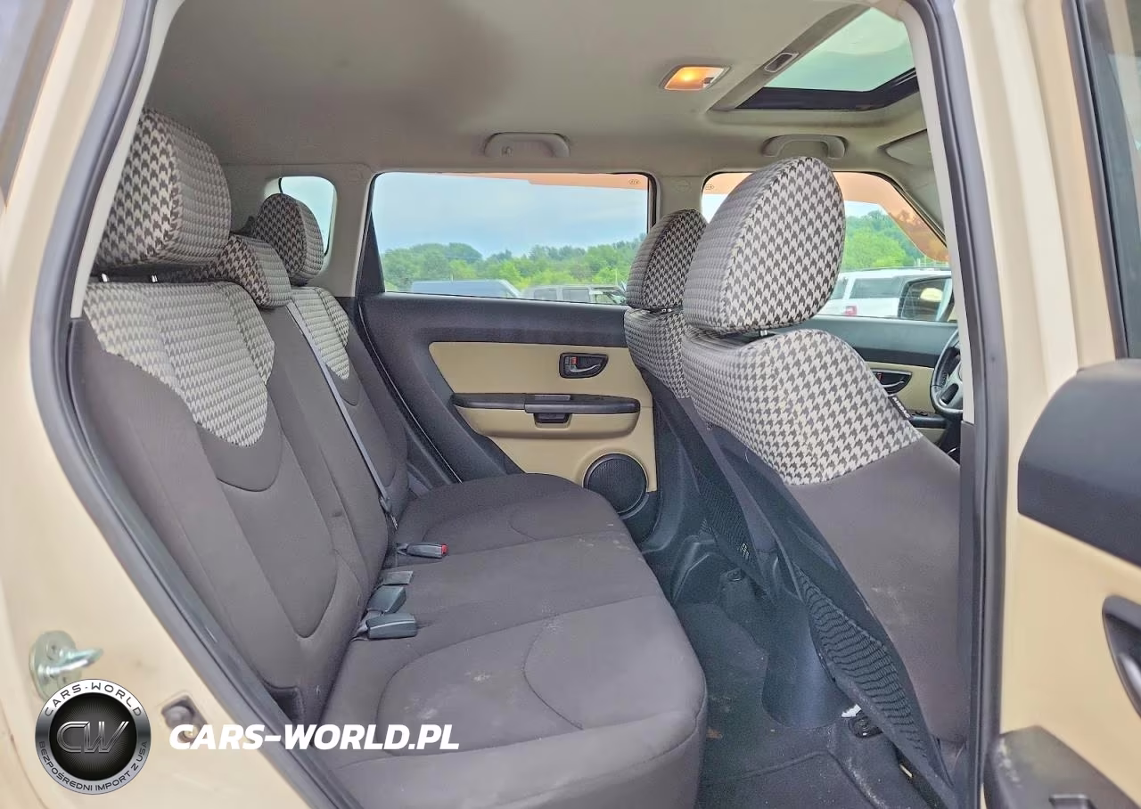 2011 Kia Soul ! VIN:KNDJT2A27B7713561 - 10